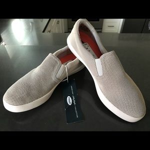Dr Scholls Madison Perforated slip on, size 9.5.